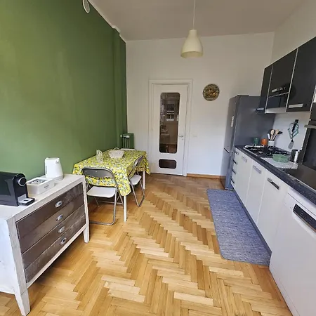 Rosy House